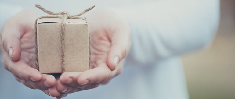 4 Ways to Give to People Who Ask Your Church for Help